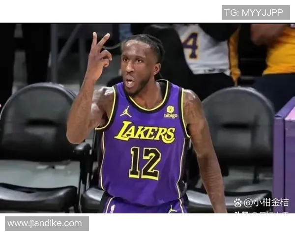 季后赛评分出炉：是高光还是低迷？