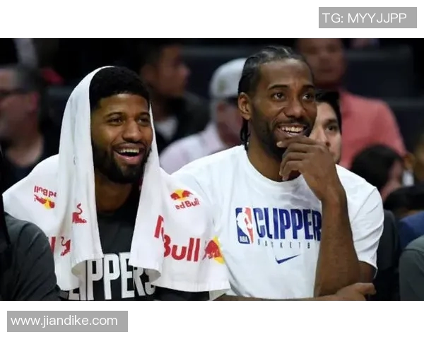 球员交易赛后采访爆金句，引全场大笑