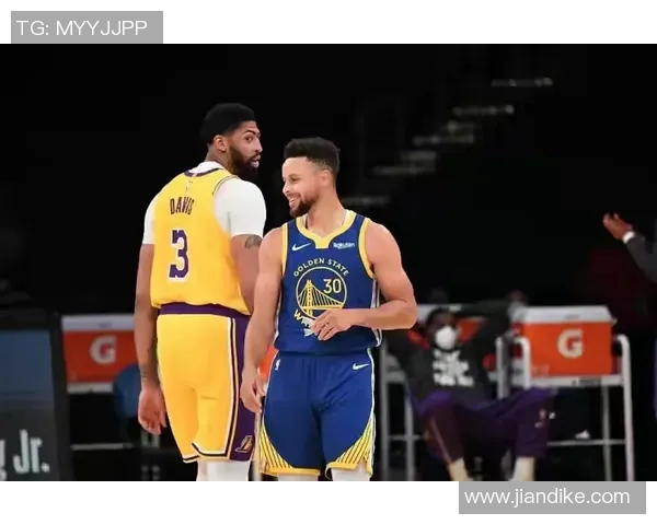 库里回应批评：我只专注于比赛